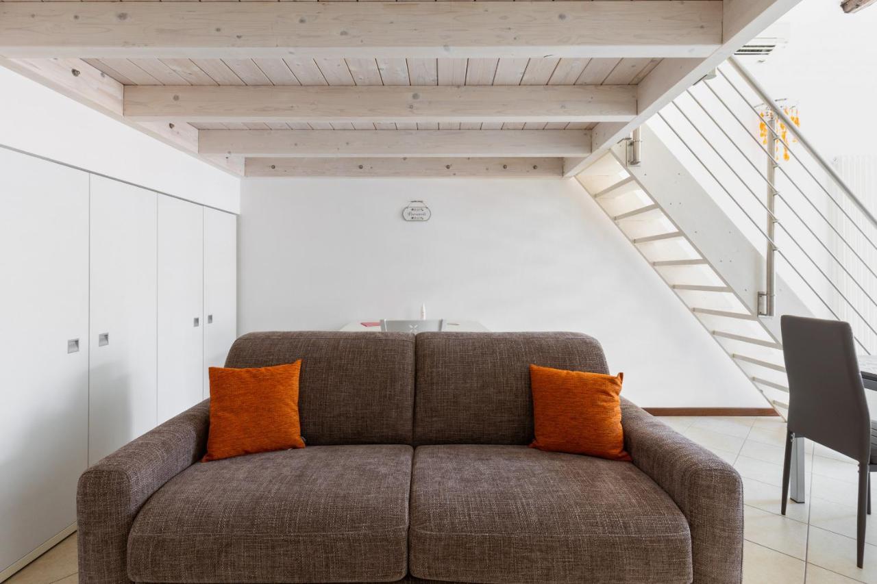Cozy Mezzanine Apartment By Wonderful Italy Bologna Exteriör bild