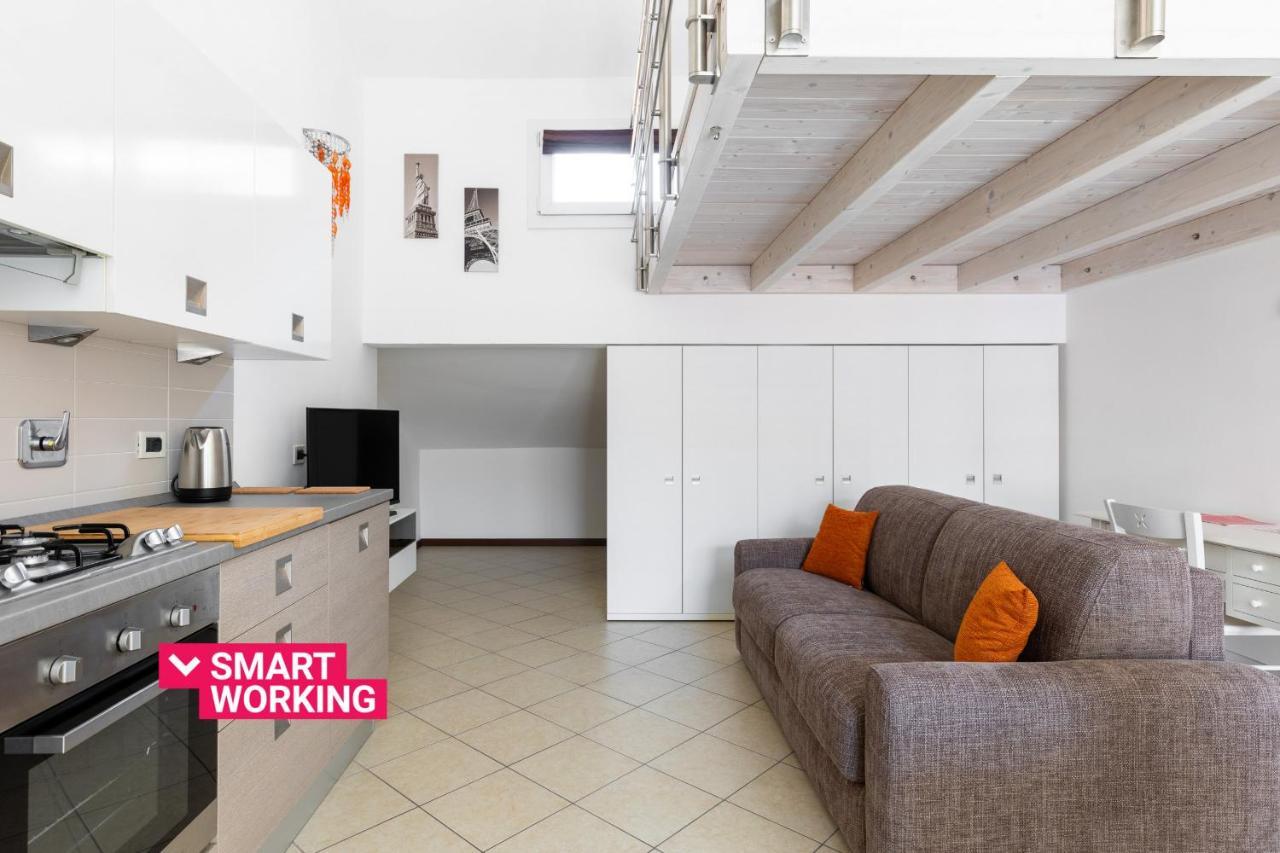 Cozy Mezzanine Apartment By Wonderful Italy Bologna Exteriör bild